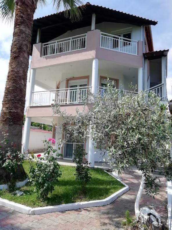 Villa Fotis View Paralía Skotínis エクステリア 写真