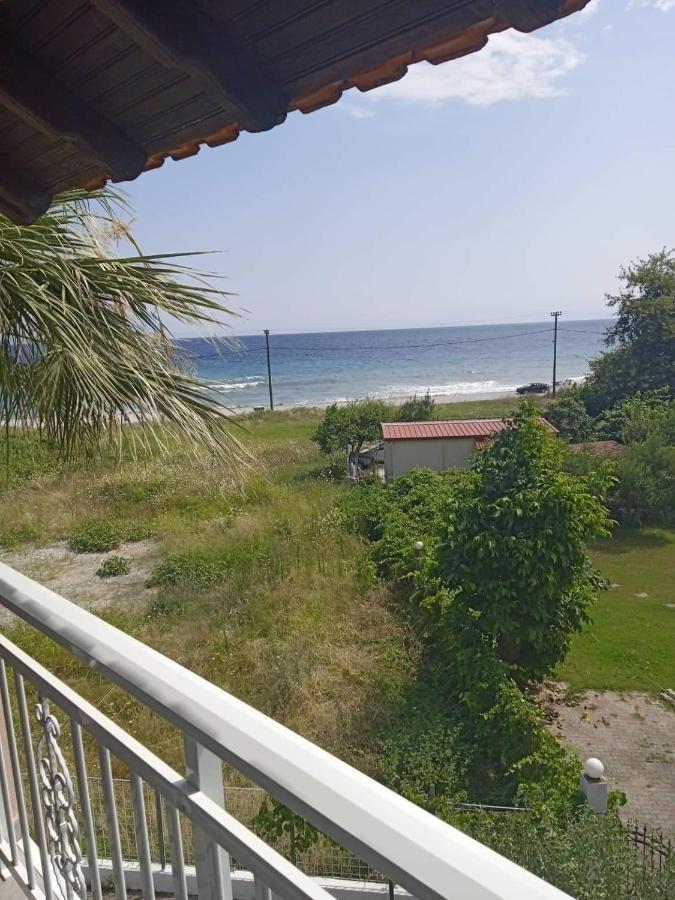 Villa Fotis View Paralía Skotínis エクステリア 写真